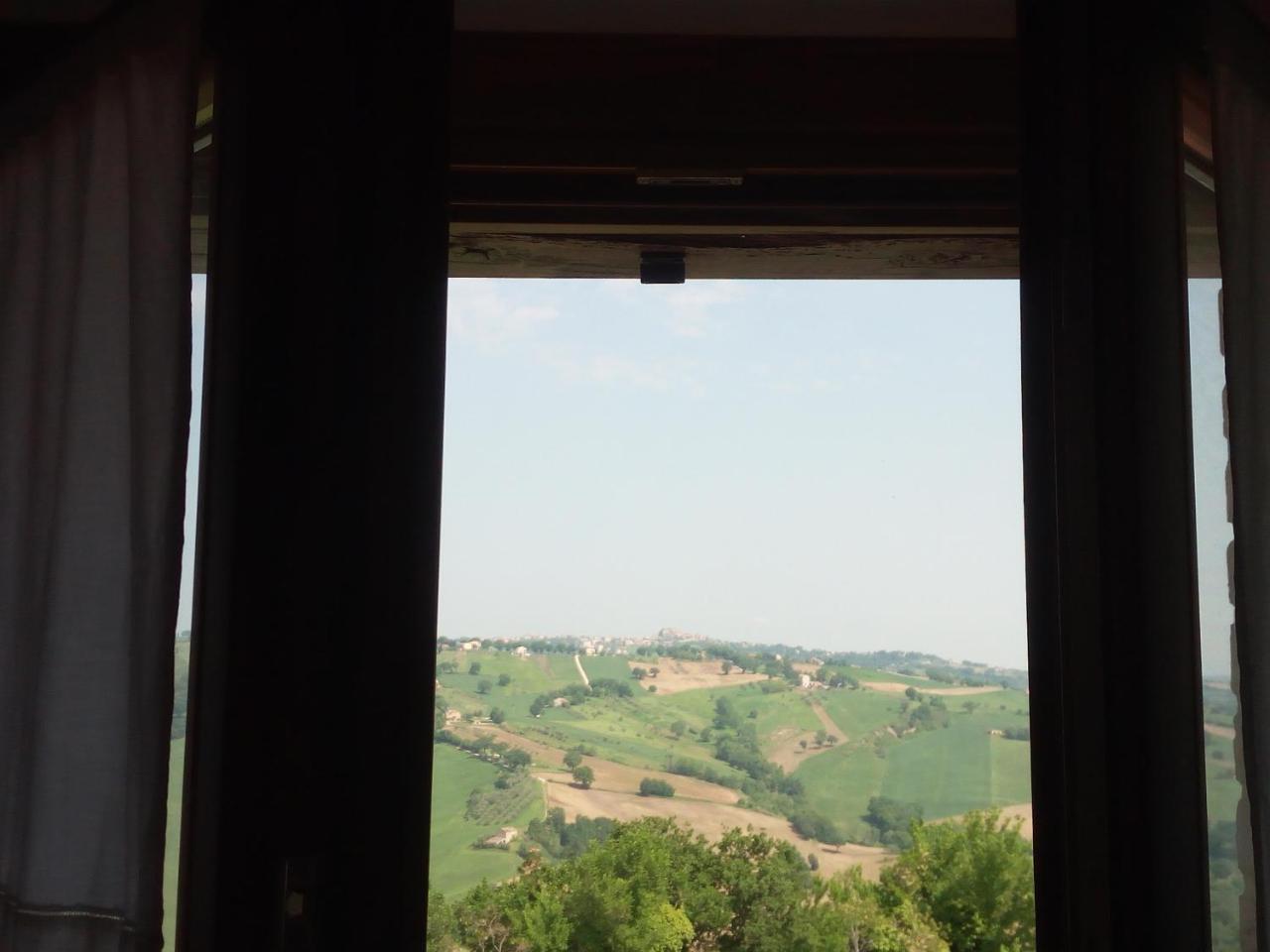 Casale San Martino Agriturismo Bio Sant'Angelo in Pontano Exterior photo