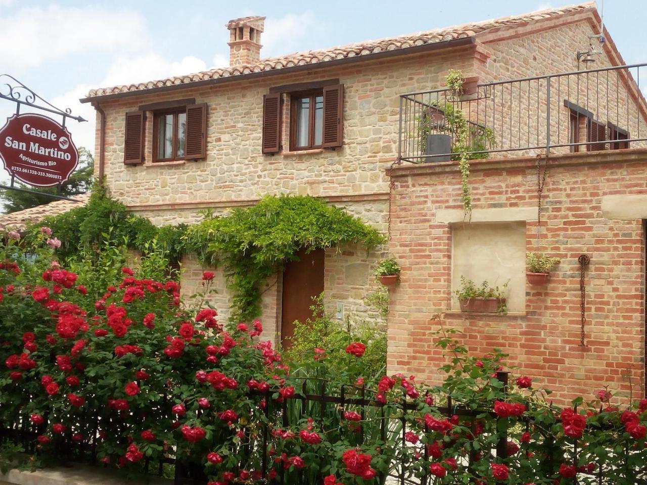 Casale San Martino Agriturismo Bio Sant'Angelo in Pontano Exterior photo